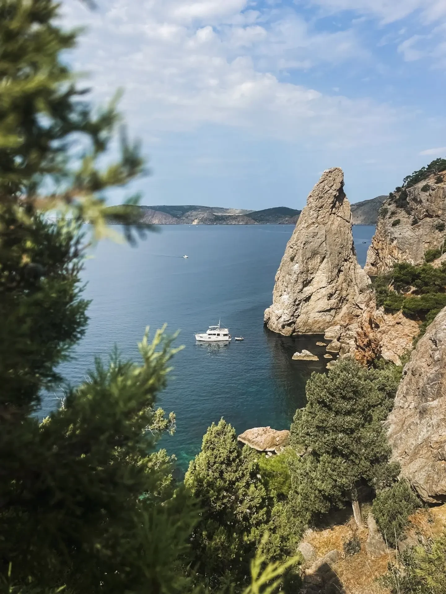 Скала Парус в урочище Аязьма