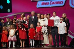 Сахалинский десант в Кремле: пара воспитала шестерых детей и взяла золото Всероссийског...