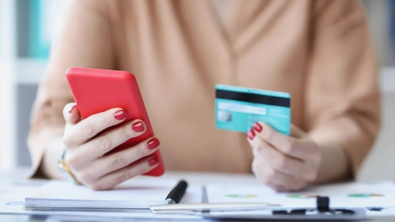 💳 Налоговый долг может заблокировать вашу кредитку