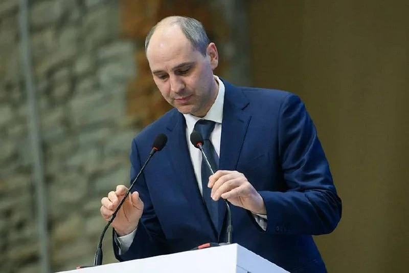 🍷 Паслер взял под контроль продажу алкоголя в Свердловской области