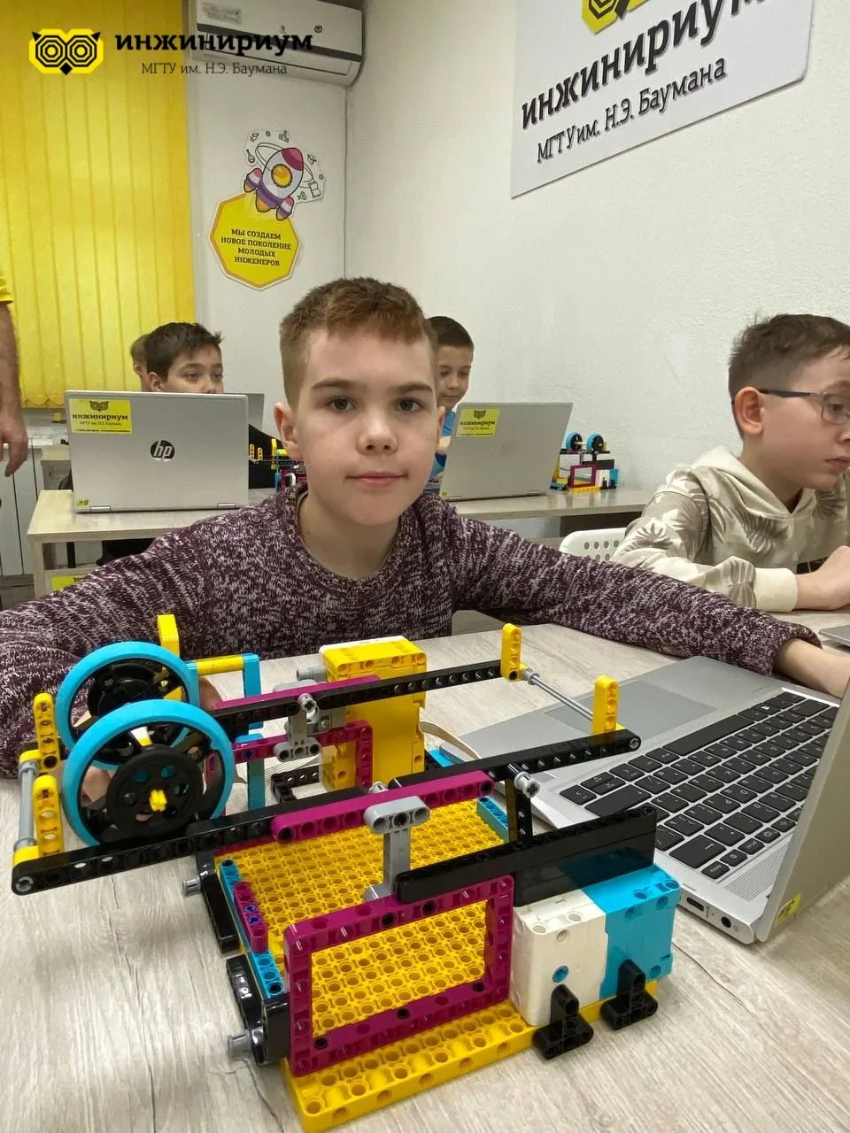 🤖 Робототехника Spike Prime - это самый современный обучающий инструмент от Lego Educa...