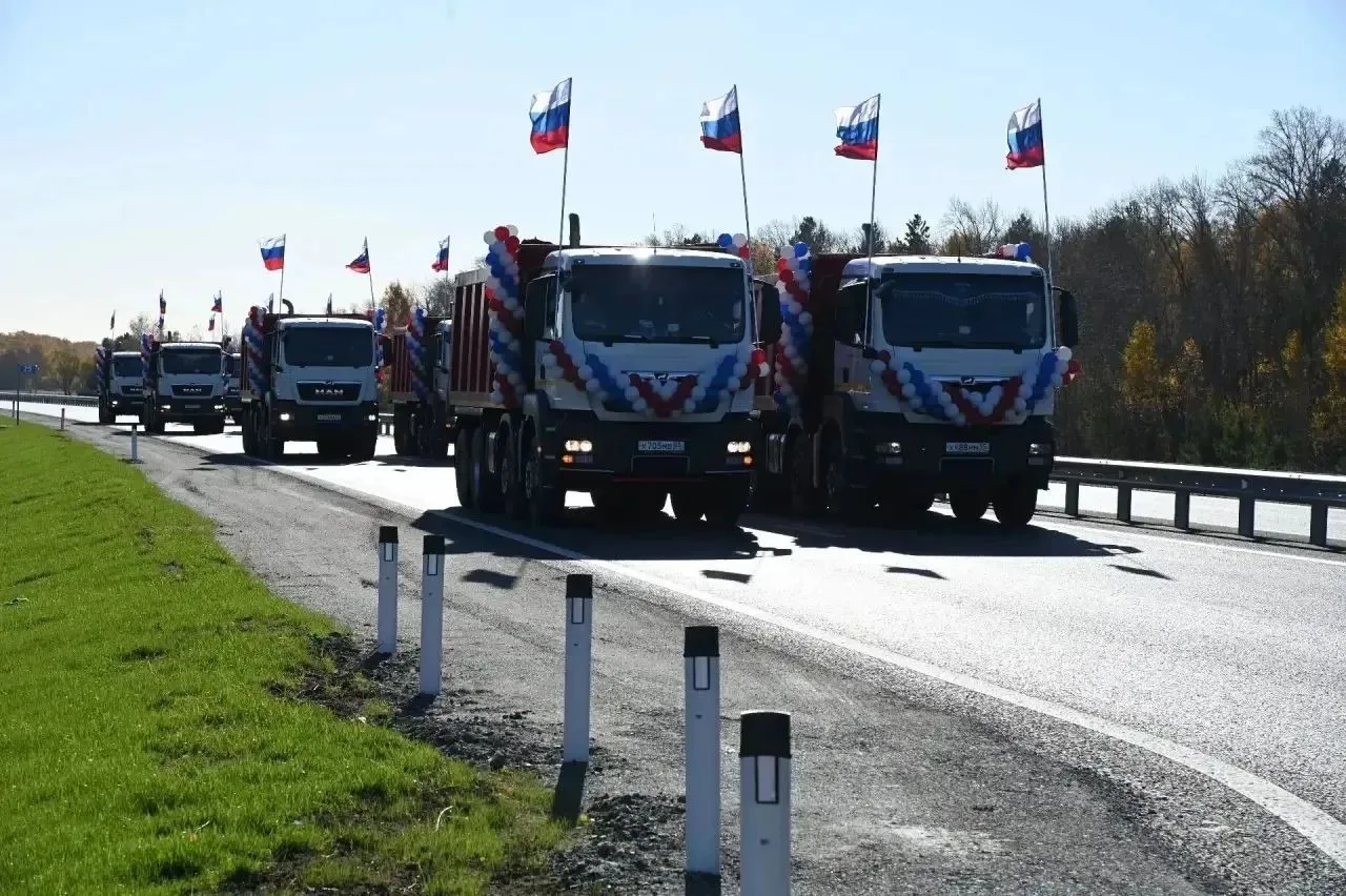 В Омской области открыли движение по обновленной трассе А-320