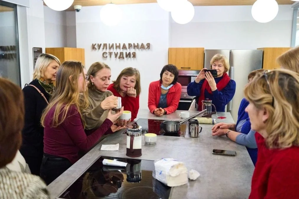 ☕️ ПОЛЕЗНЫЕ ПРИВЫЧКИ ПРОТИВ СЕЗОННОЙ ХАНДРЫ: В «МОСКОВСКОМ ДОЛГОЛЕТИИ» НАЧИНАЕТСЯ ОСЕННИЙ