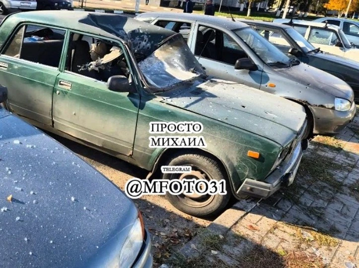 Шебекино, Машзавод. Сегодня в первой половине дня дрон атаковал припаркованный автомоби...
