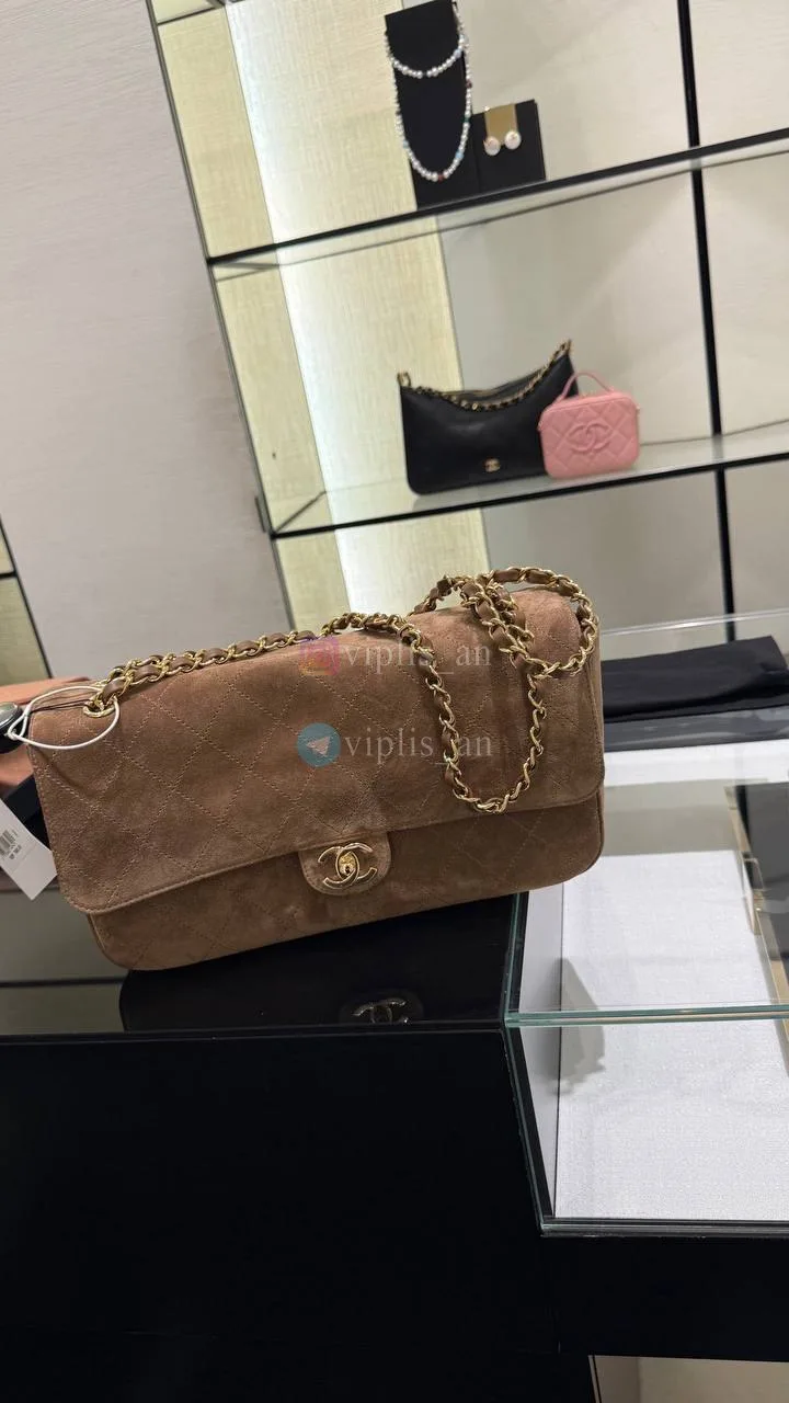 #Chanel@viplis_official