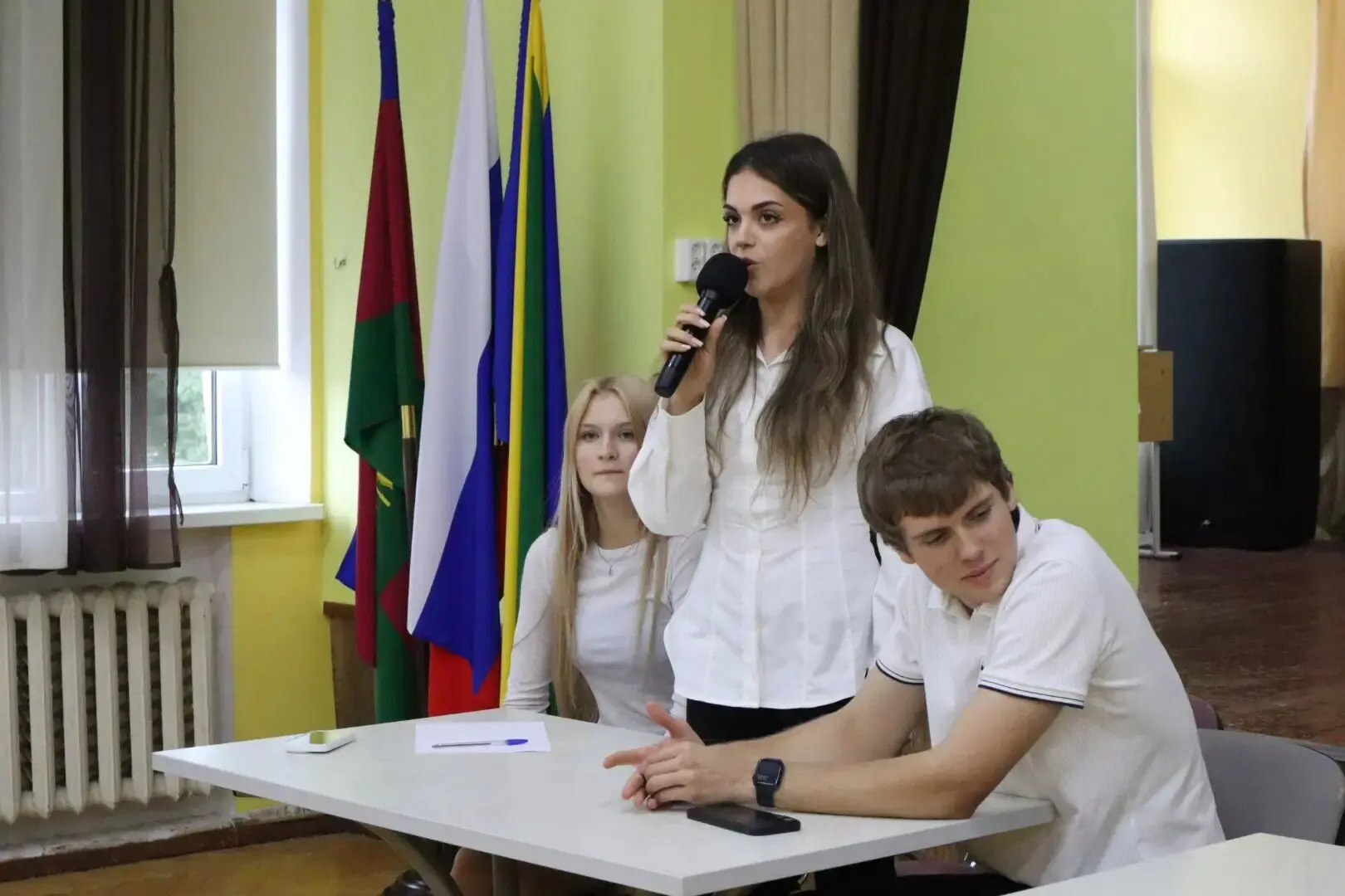В школах Туапсинского округа началась предвыборная кампания. Кандидаты в президенты шко...