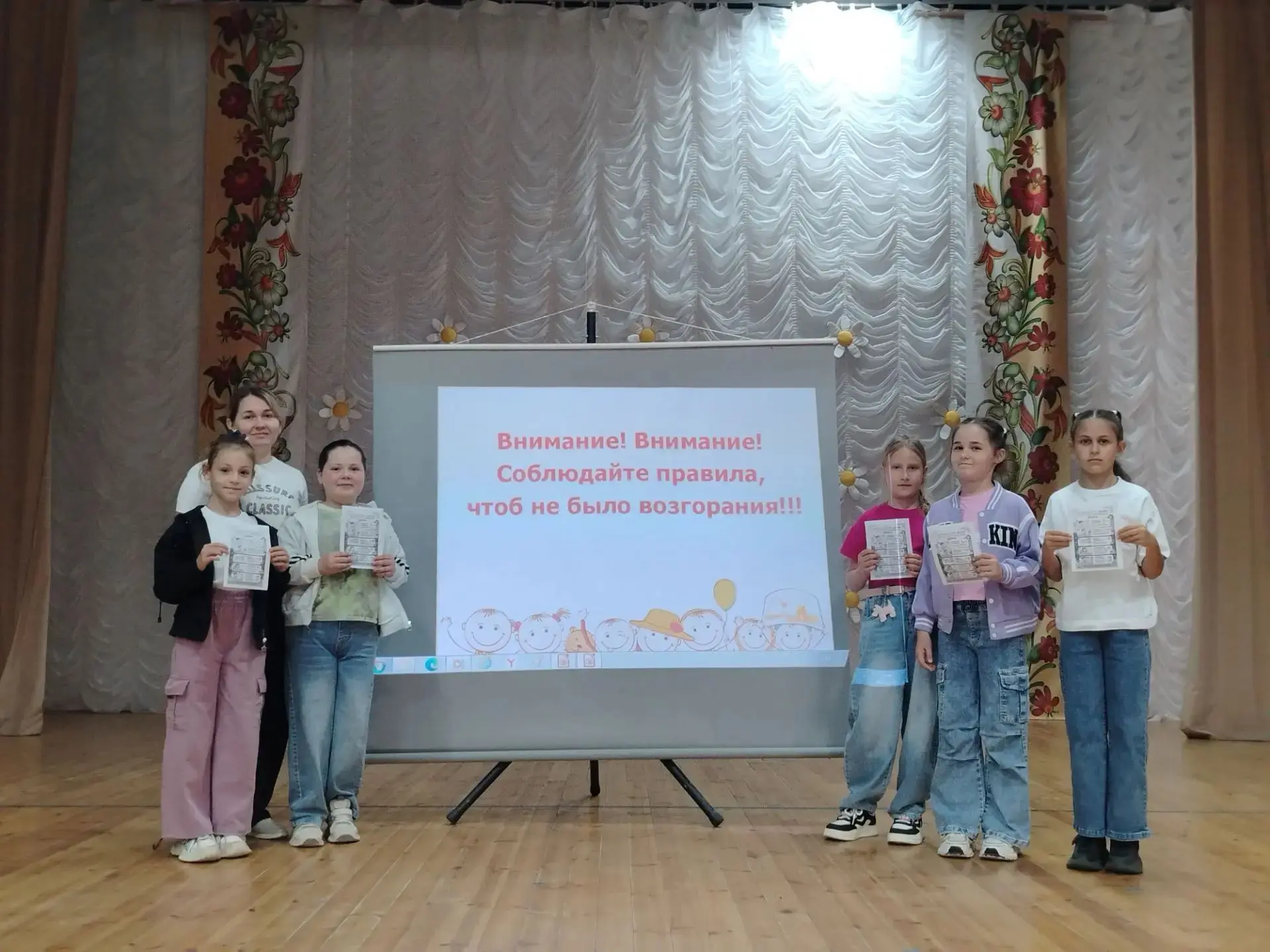 В Жуковском Доме культуры юные участники клубного формирования «Потешки » изучили основ...