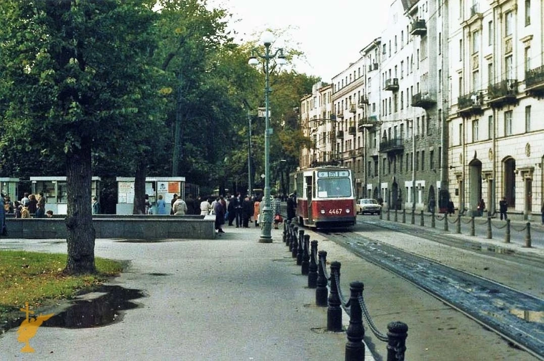 Проспект Максима Горького в 1985 году