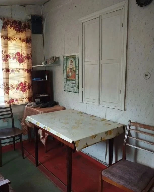 Продаётся дом в Ленинском районе Донецка.