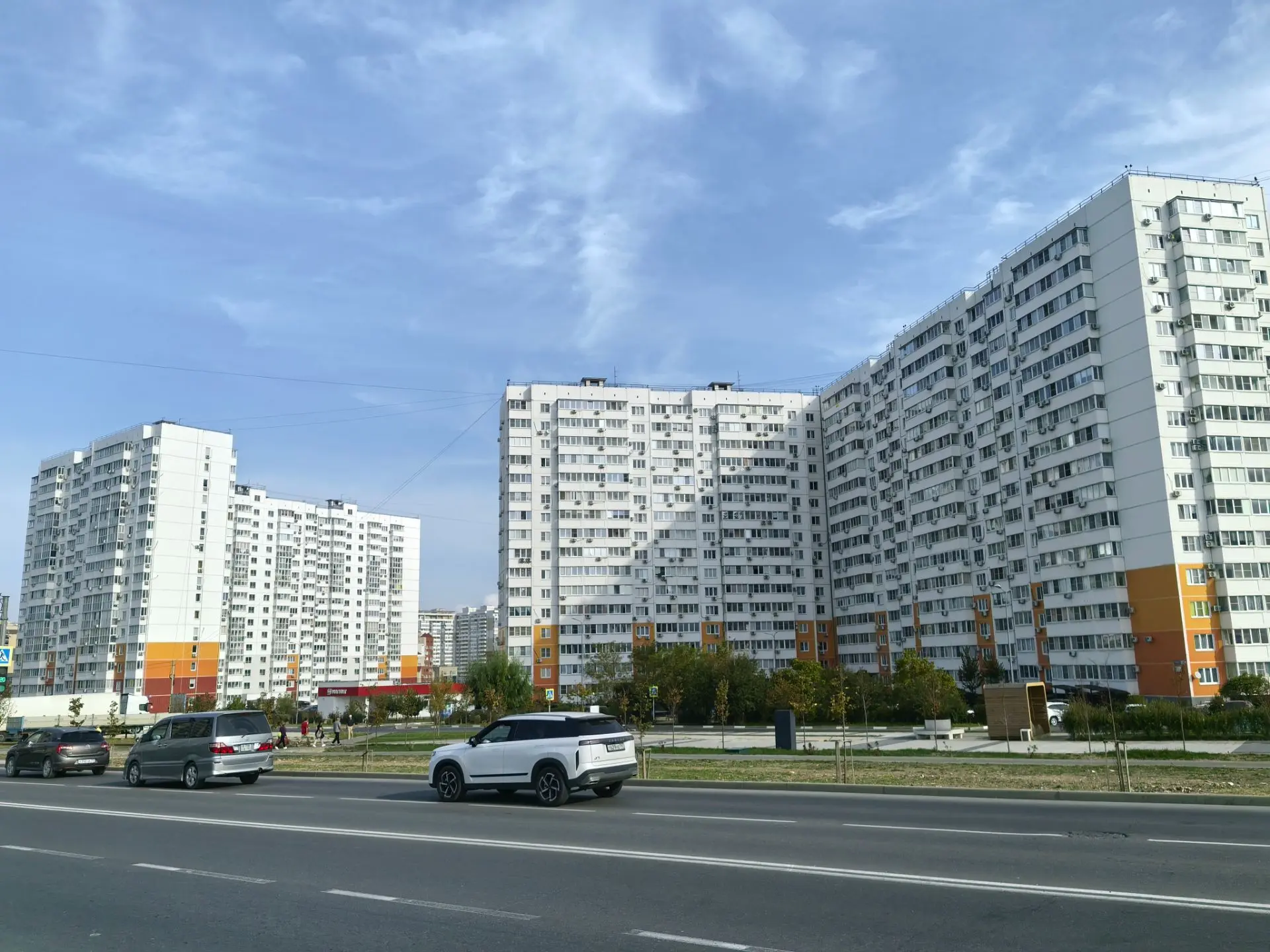 Всем привет! Решили съездить на Лысую гору, полюбоваться красивыми видами на море и на ...