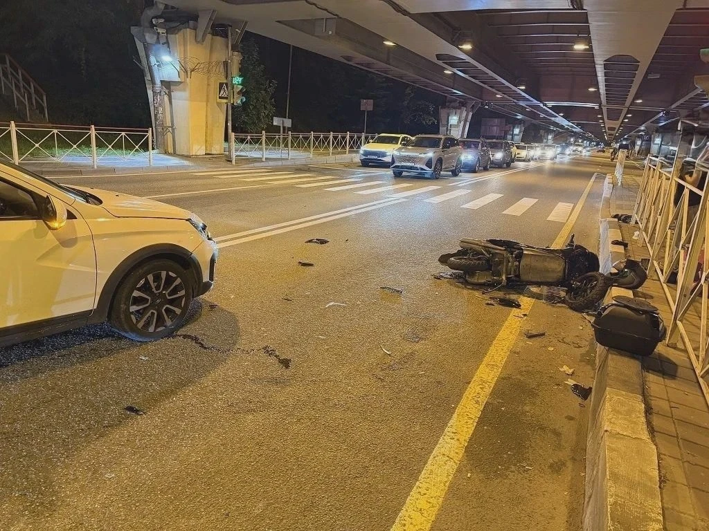 За неделю в Сочи зарегистрировали 12 аварий