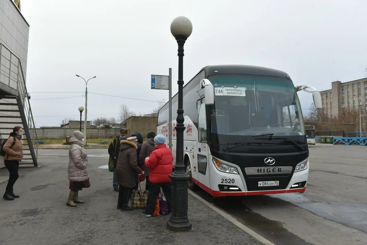 Автобусы ездят по зимнему расписанию