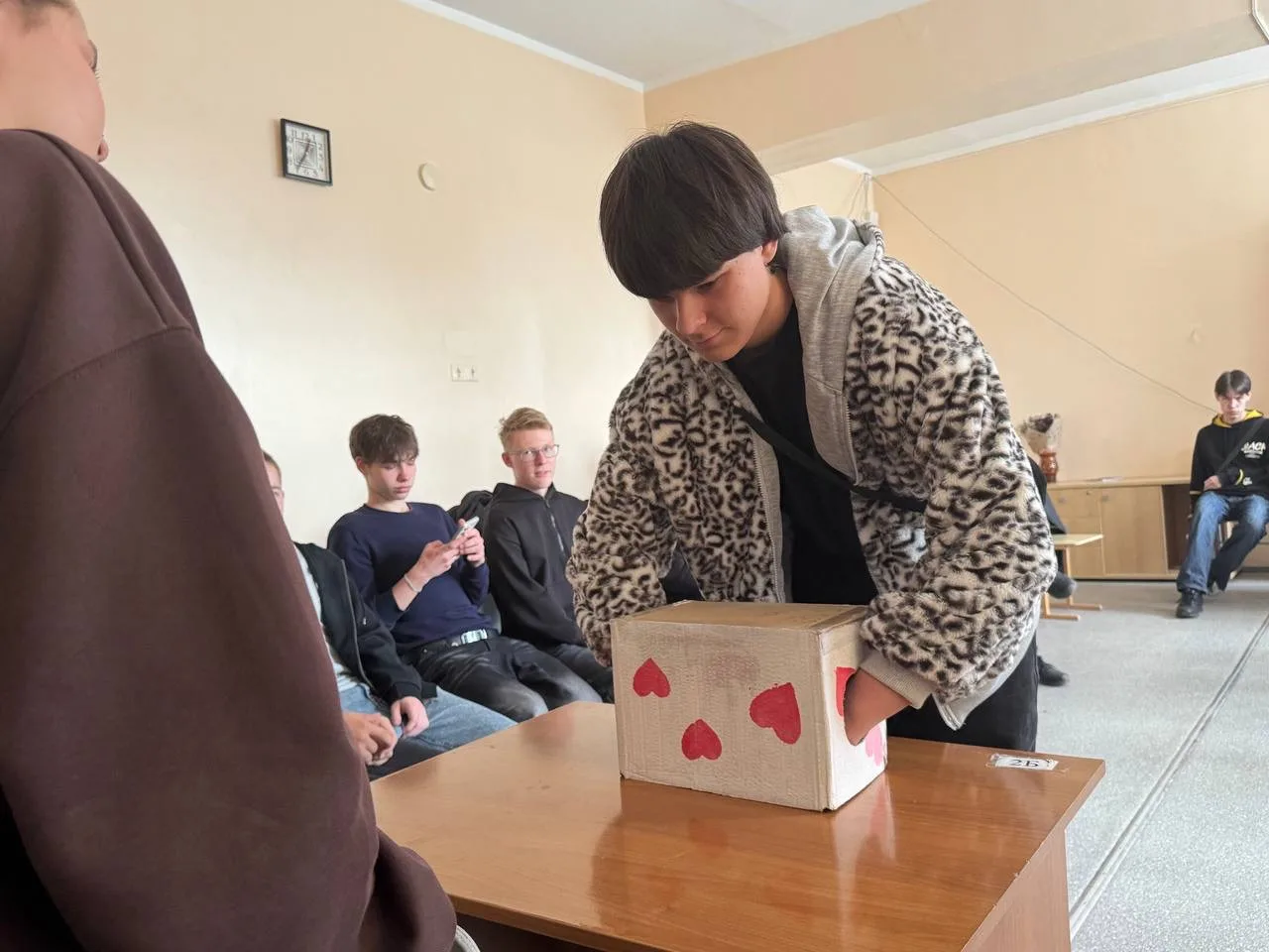 8 октября в нашем техникуме было по-настоящему жарко! Первокурсники прошли настоящий кв...