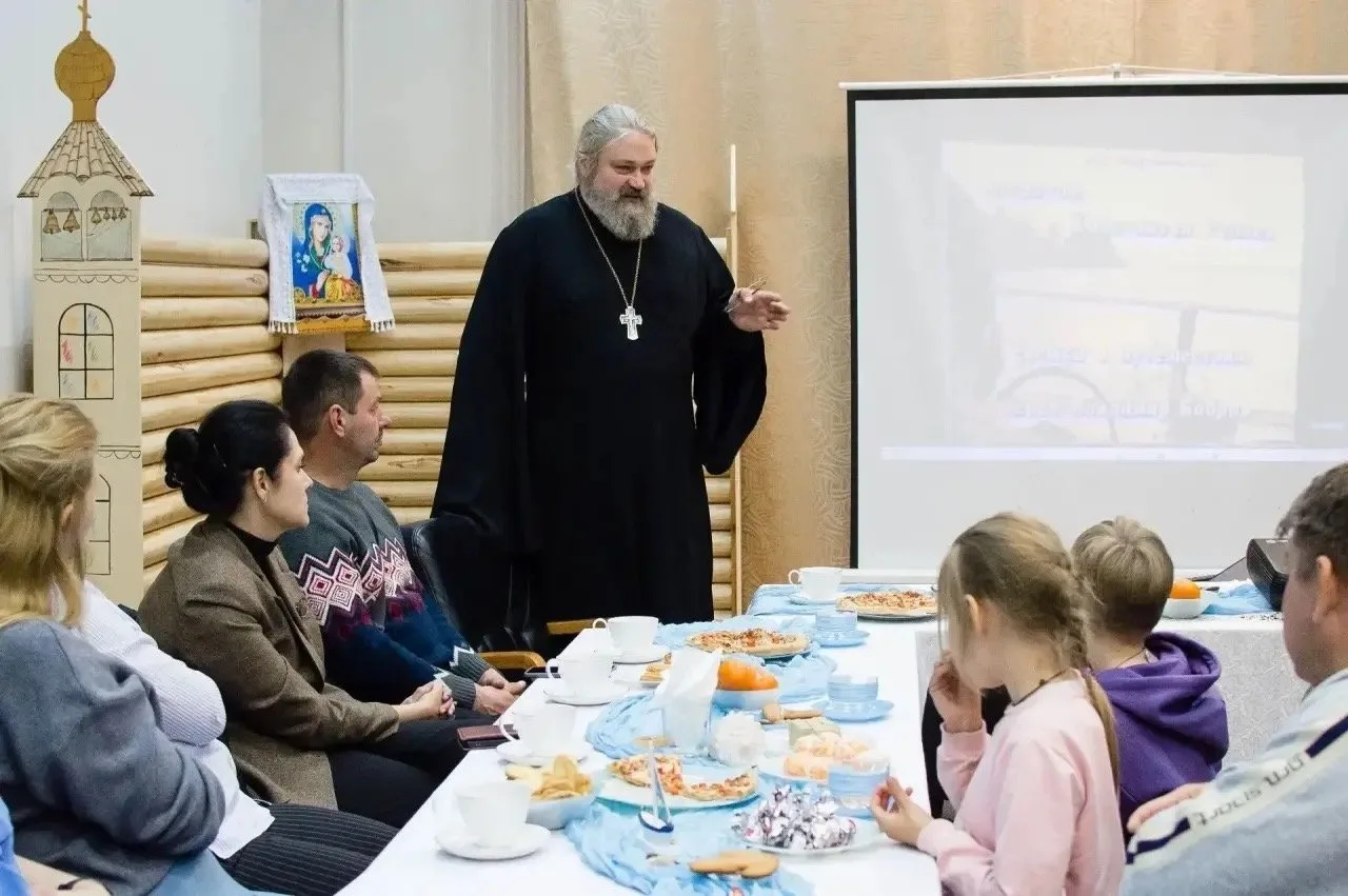 В храме «Неупиваемая Чаша» прошла встреча к юбилею миссии корабля-церкви «Святой апосто...