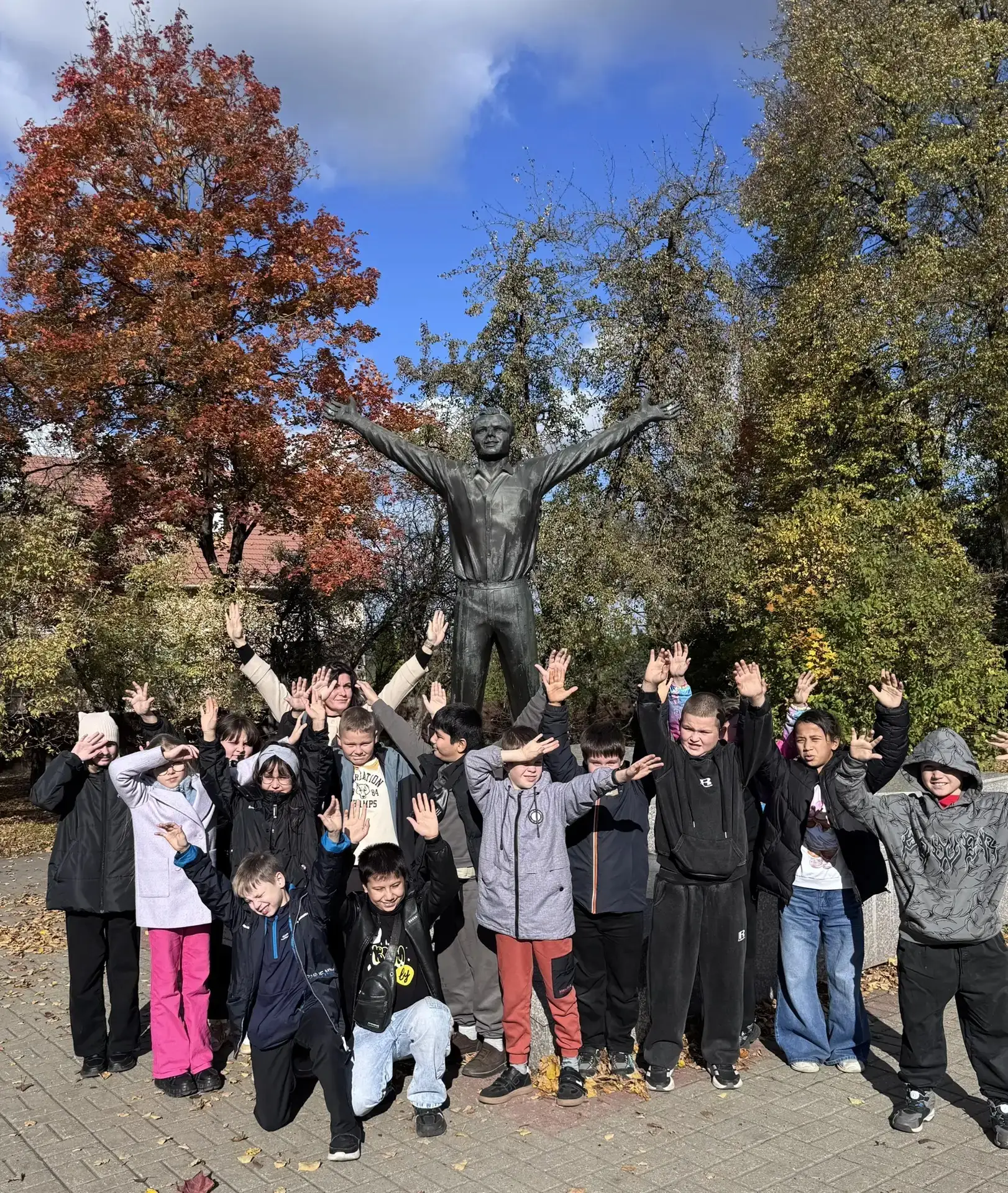 🍁🍁✨✨В период осенних каникул ученики 4Б класса (классный руководитель Филиппова Е.А) ...