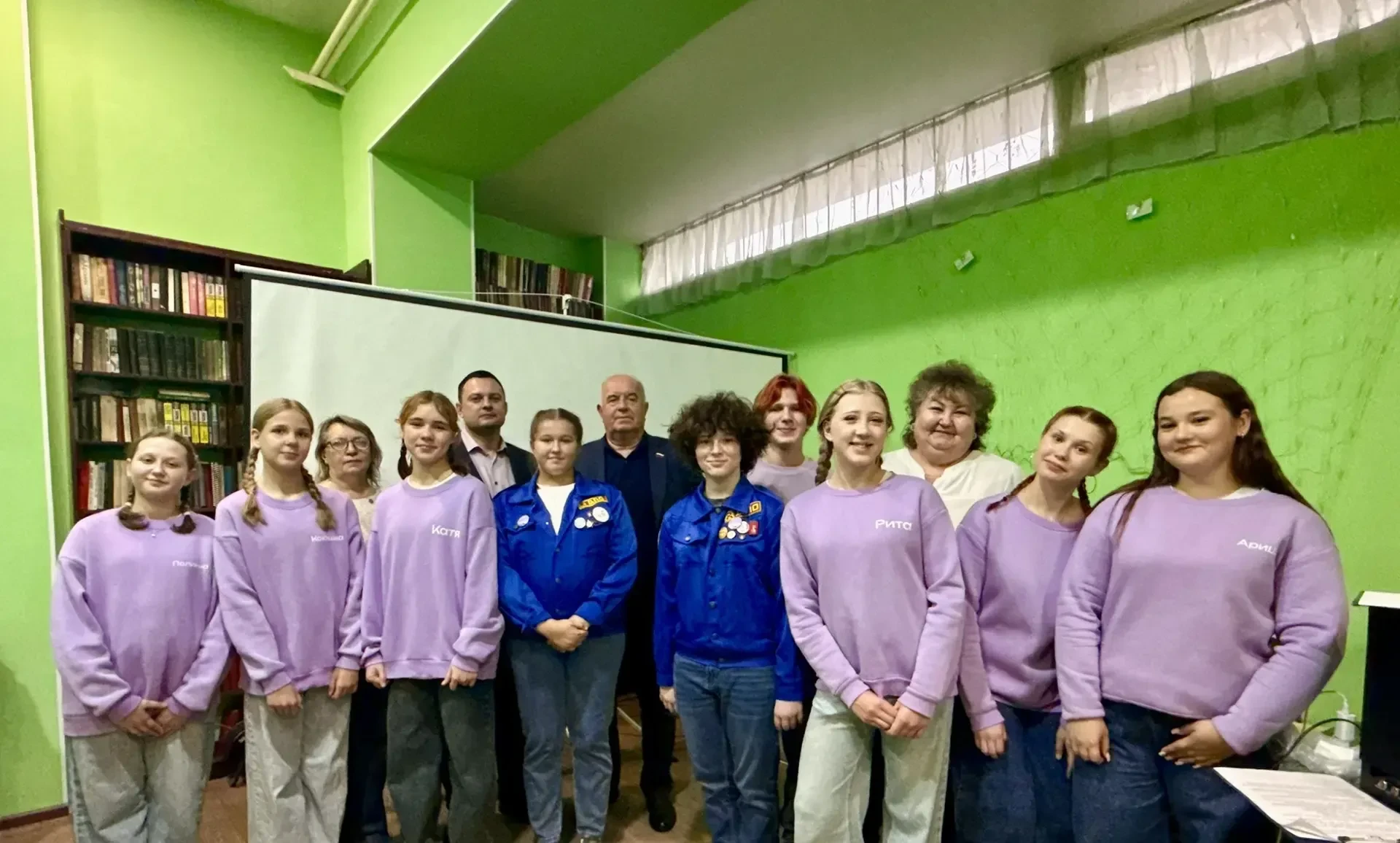 В Барнауле депутаты «Единой России» организовали встречу с Советом ветеранов ТОС ВРЗ