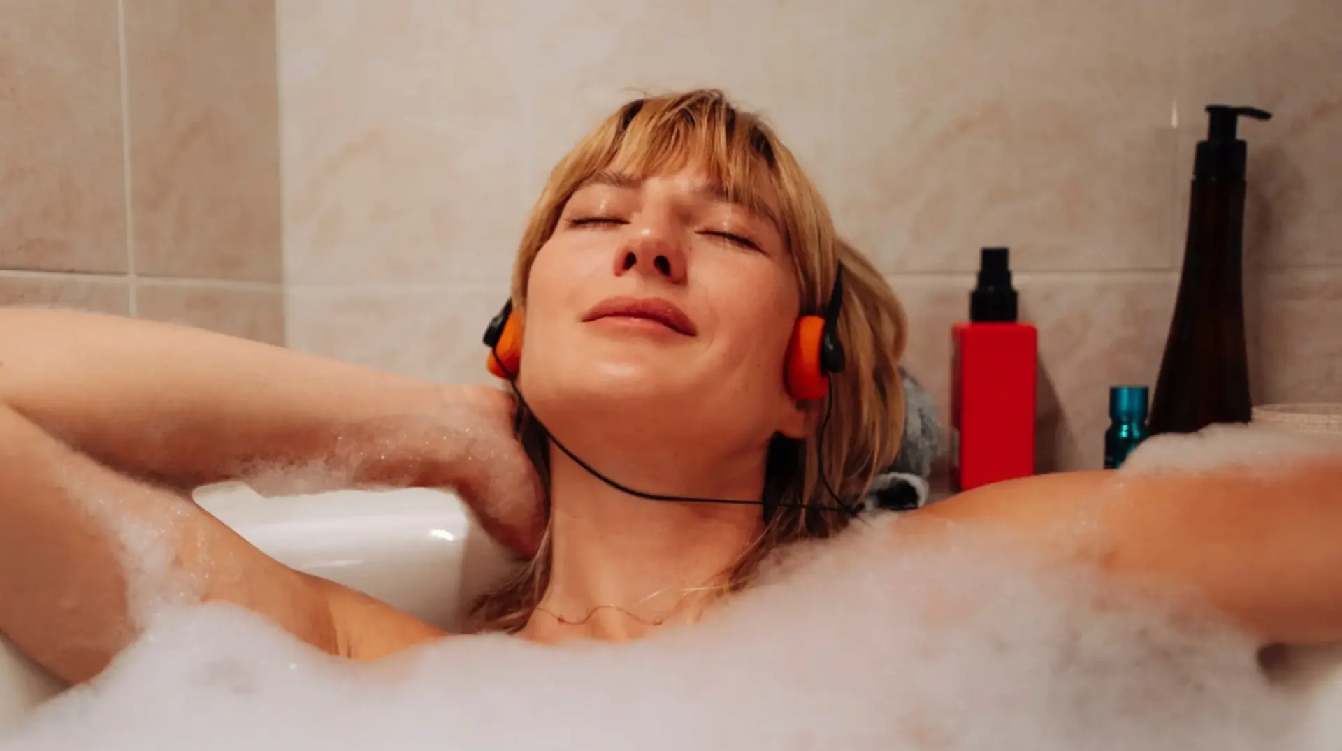 🛁 Горячая ванна разогнала кровоток сильнее велотренажера