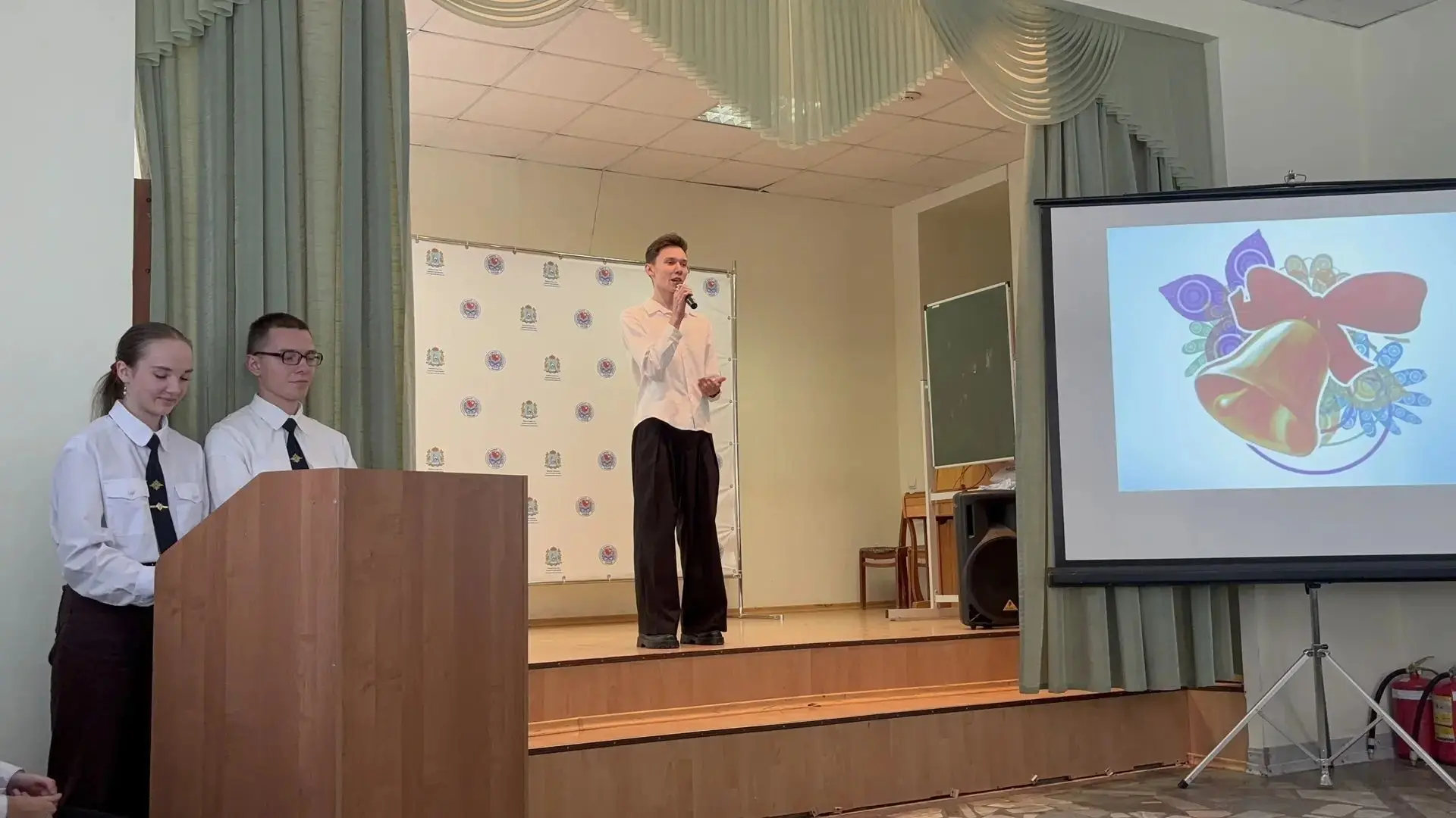 День учителя, для Сызранского медико-гуманитарного колледжа этот праздник особенно важе...