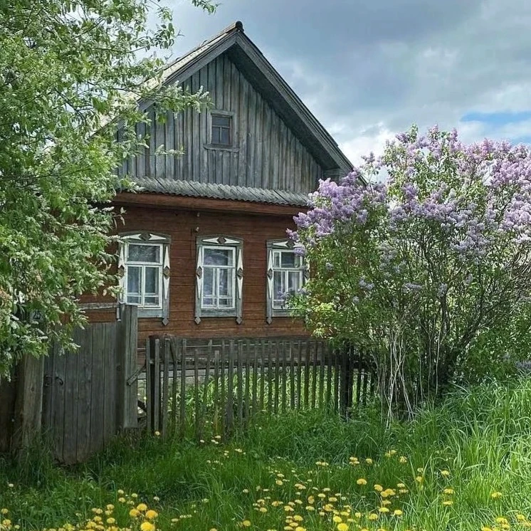 У человека на свете две радости: