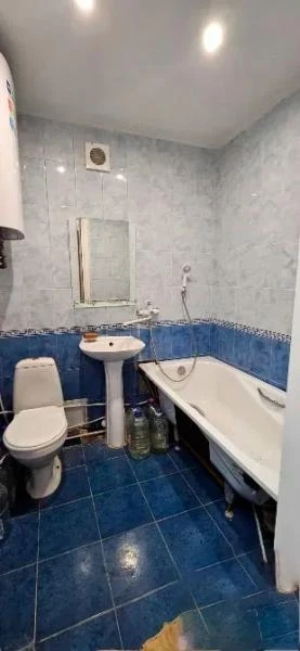Продается 1к. квартира.Бирюзова в Кировском районе.