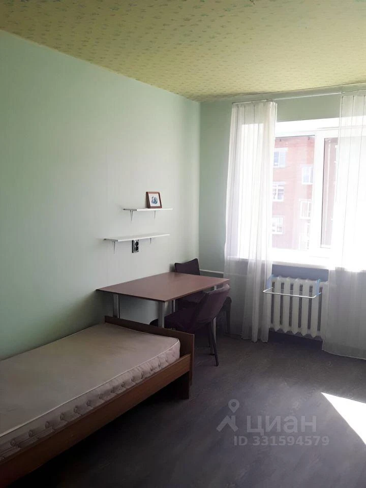 Сдам без посредников: комната, 61м²