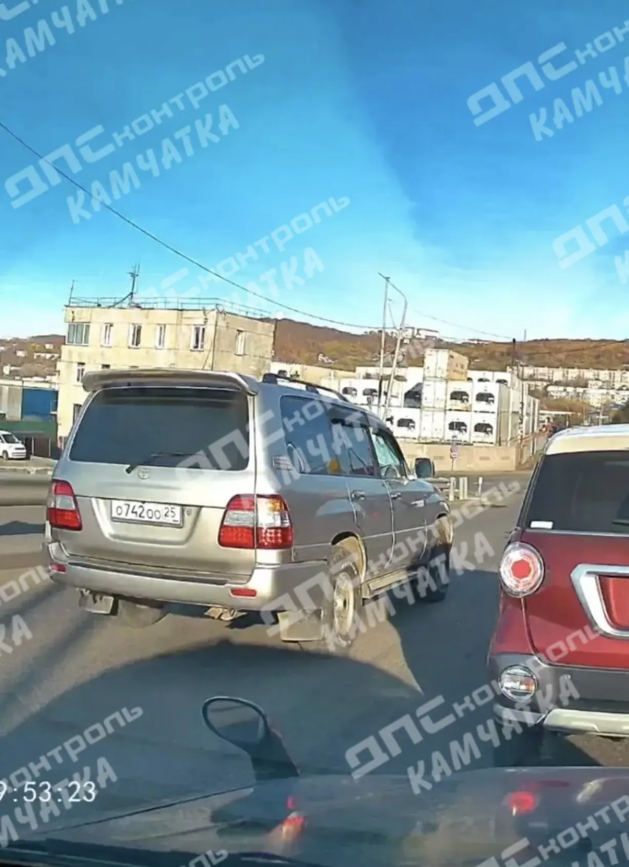 😡 Когда наглости нет предела и «красный» свет не помеха.