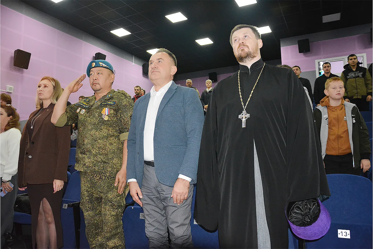 📸 Дубенские призывники готовятся к чести и славе​