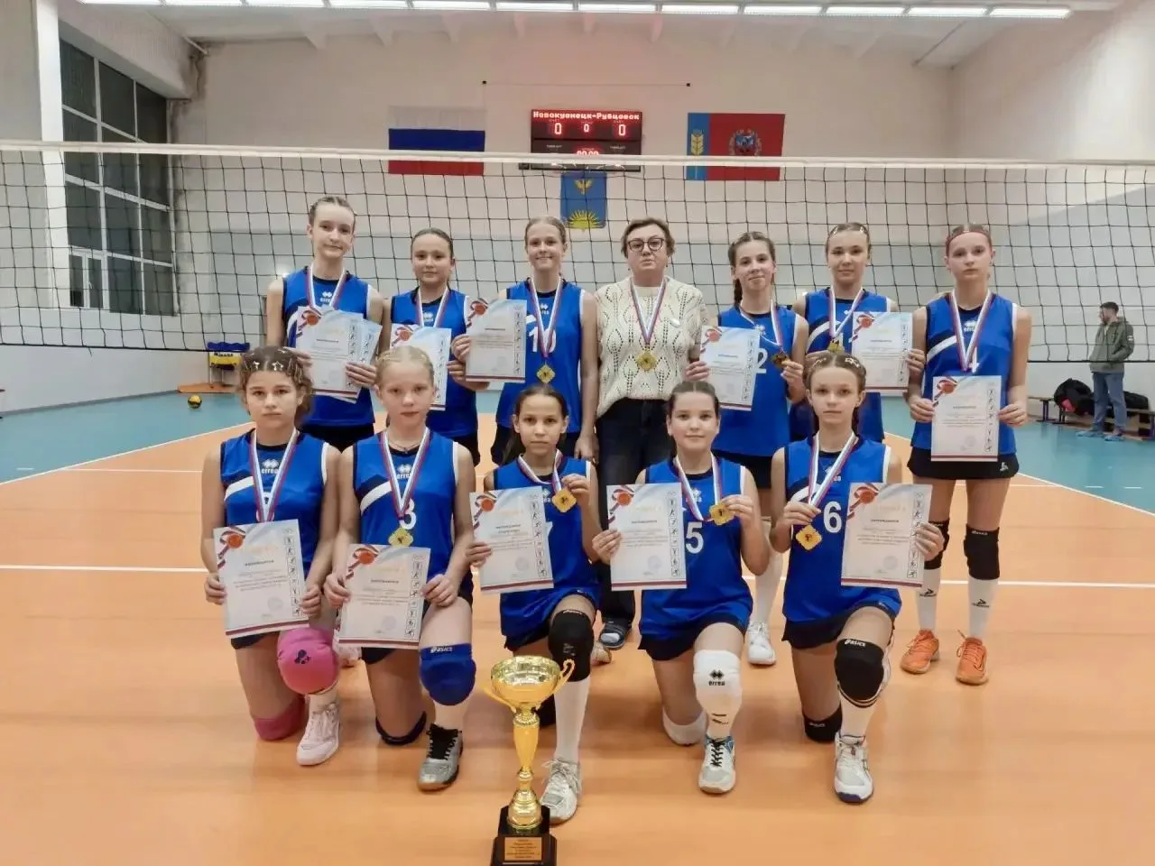 🏆Золотыми призёрами краевых соревнований по волейболу стали спортсменки 🏐 Детско-юнош...