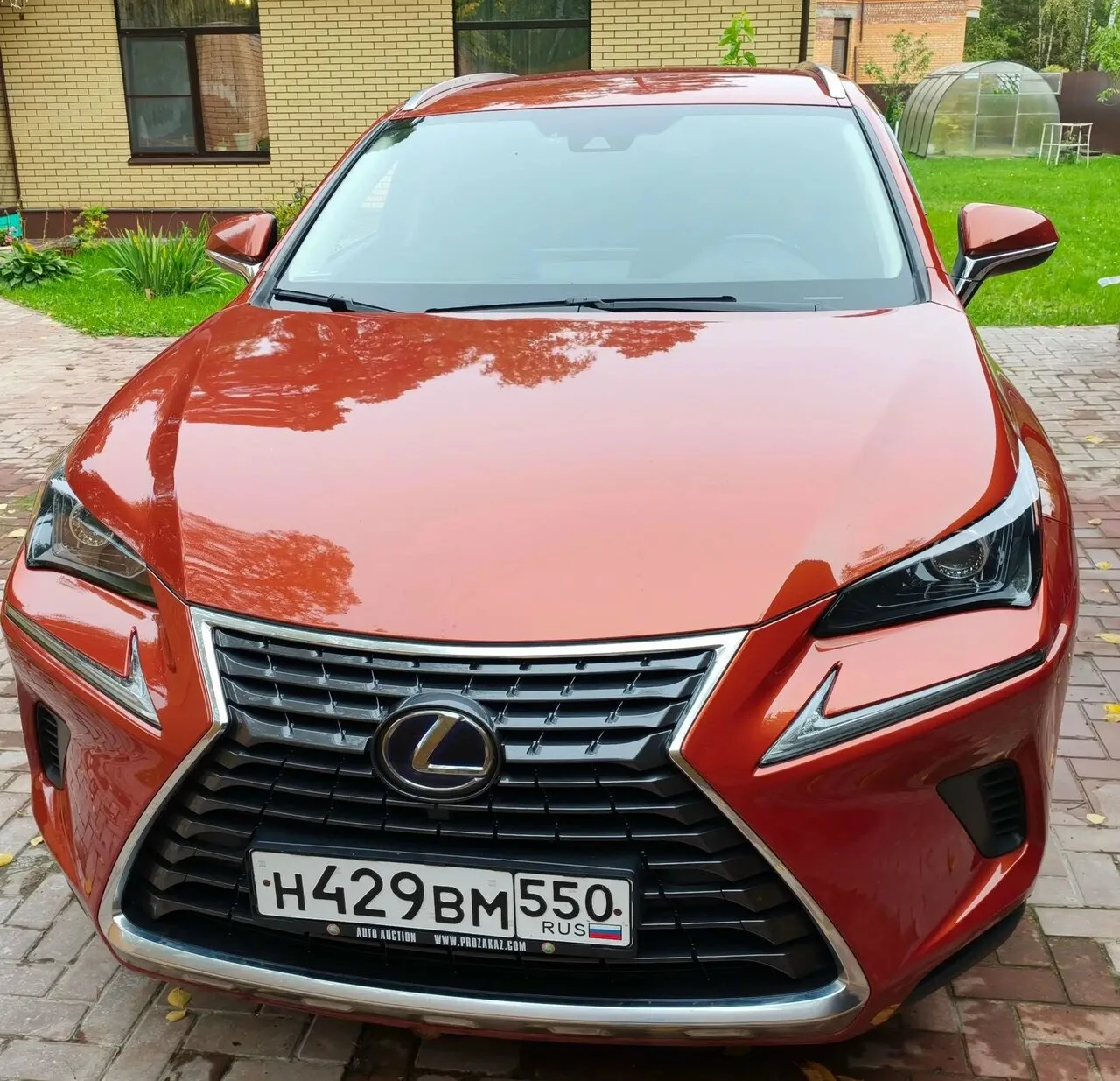 Продам машину lexus NX 300h 2020 год. гибрид 2.5. 4 WD. 119000 пробег. Машина Пригнана ...