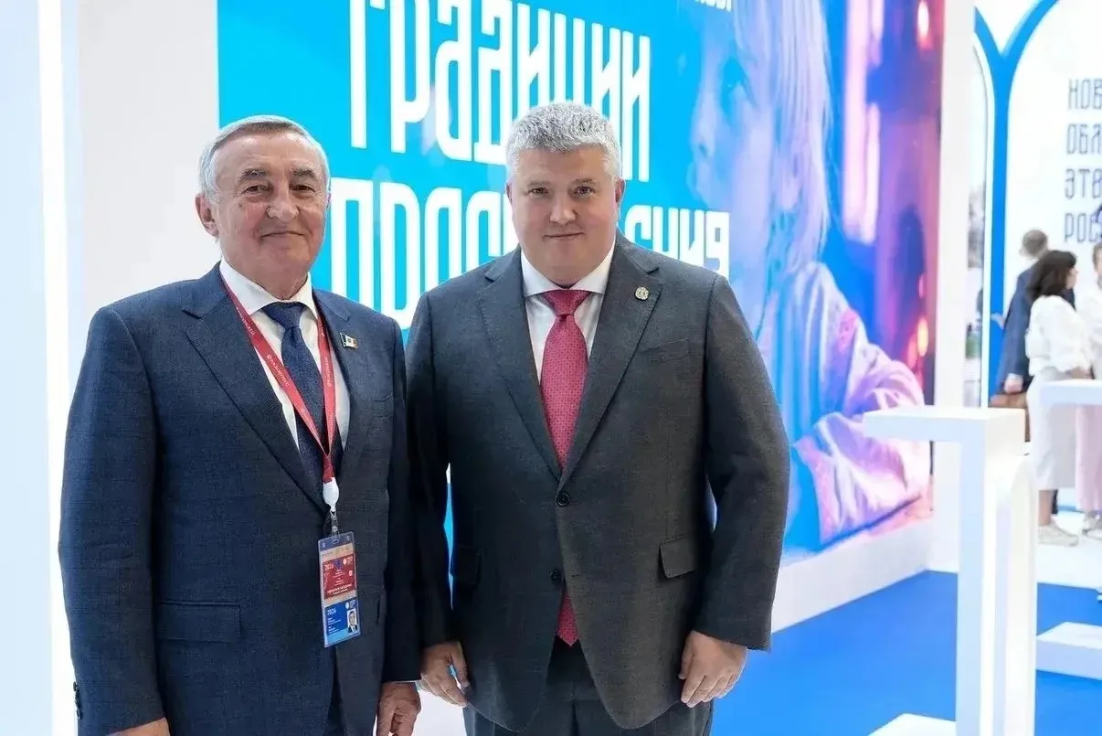 Сегодня исполнился год работы Александра Валентиновича Дронова на посту губернатора Нов...