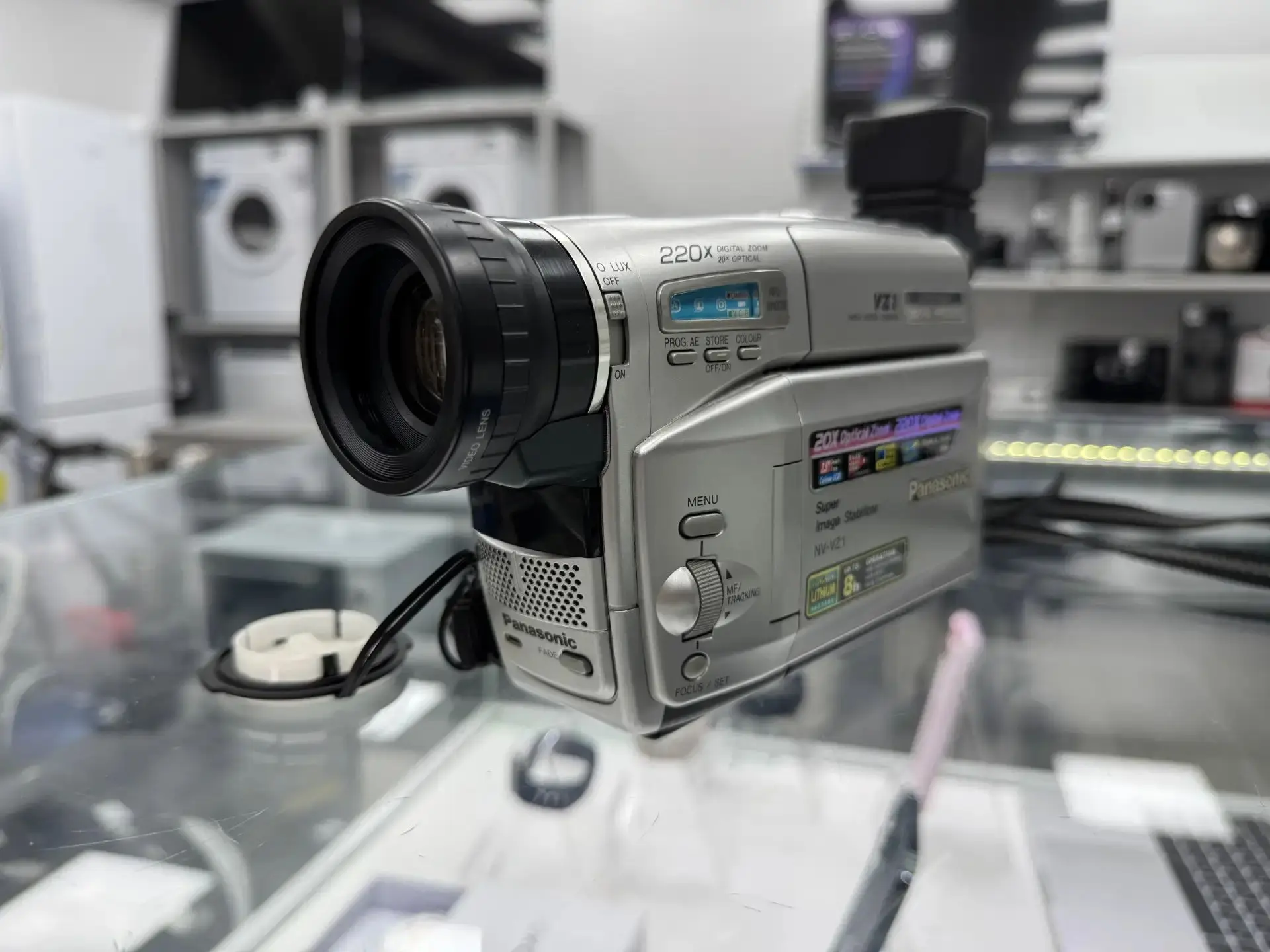Видеокамера PANASONIC NV-VZ1EN