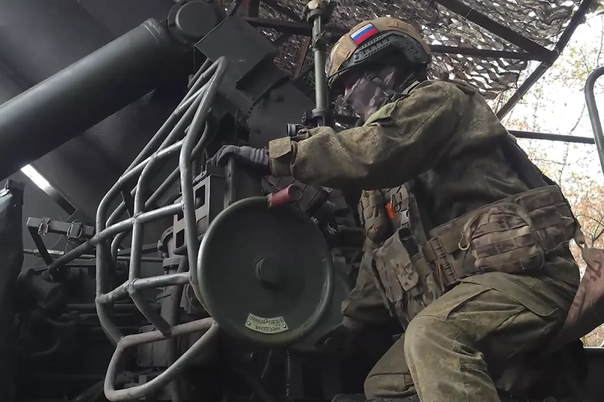 ↗️ У Бабули все чётко. Боевиков стирают в пыль за минуту на севере ДНР