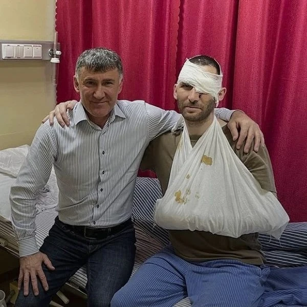 Один глаз, три медали и 2,5 года на передовой: сын чиновника вернулся домой с СВО