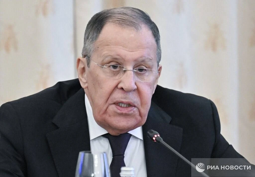 Лавров заявил, что Зеленский не заслужил передышки на поле боя