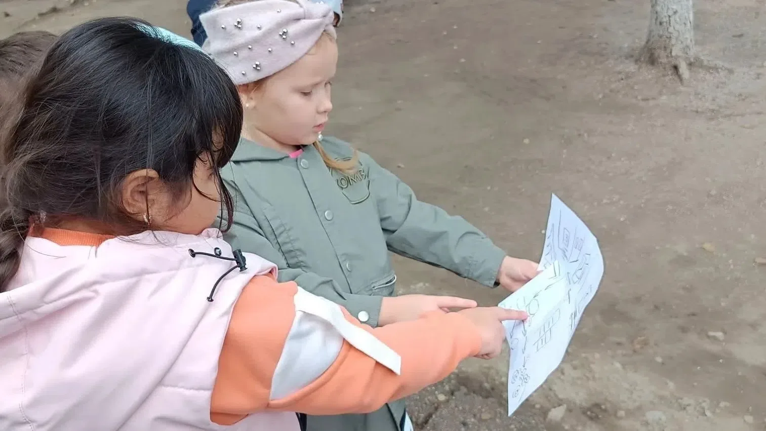 🎉 «В поисках динозавров»: захватывающее приключение в старшей группе! 🎉