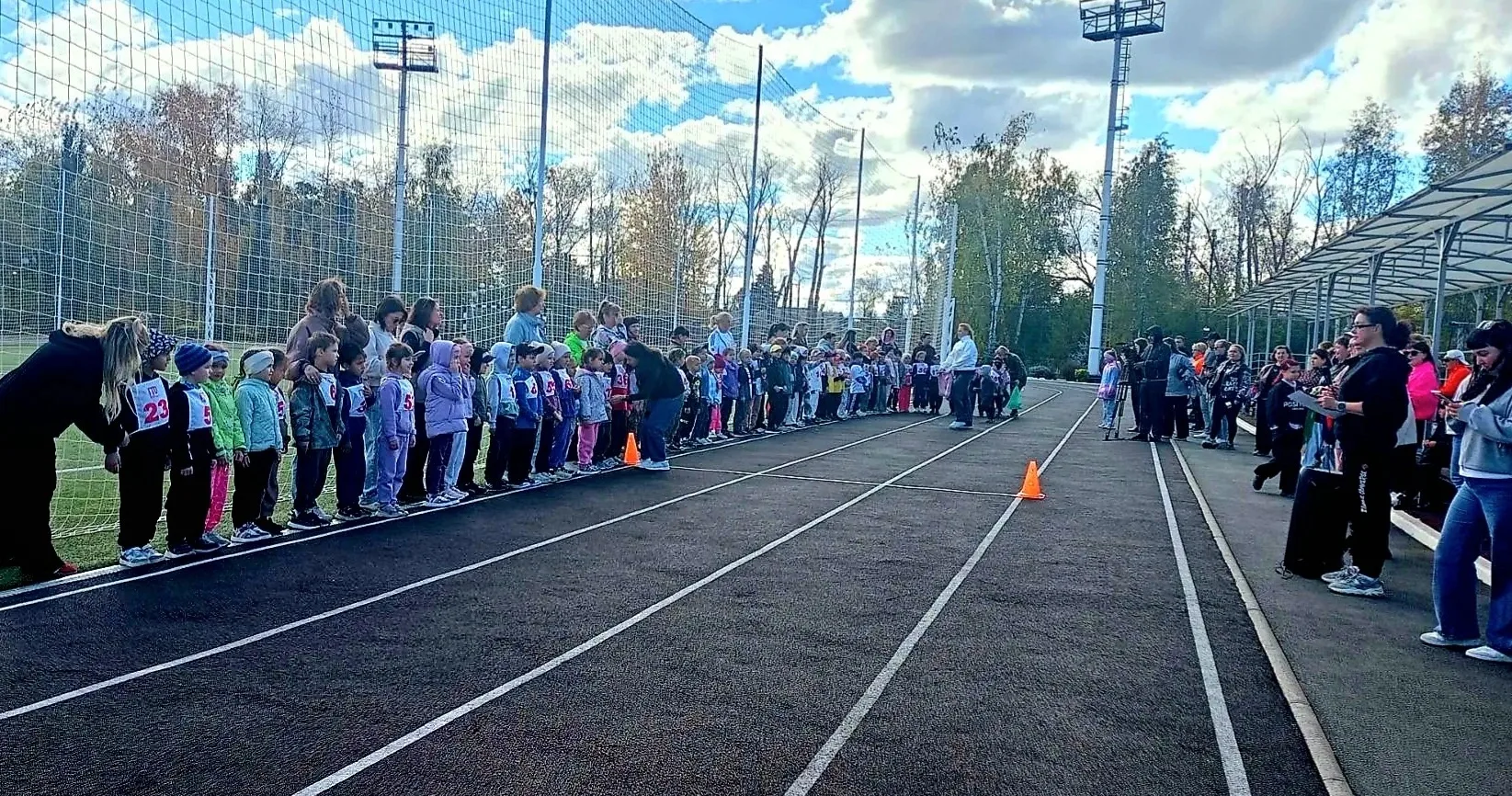 🏃‍♂️🏆 Юные бегуны Коркино открыли спортивный сезон: определились первые победители Сп...