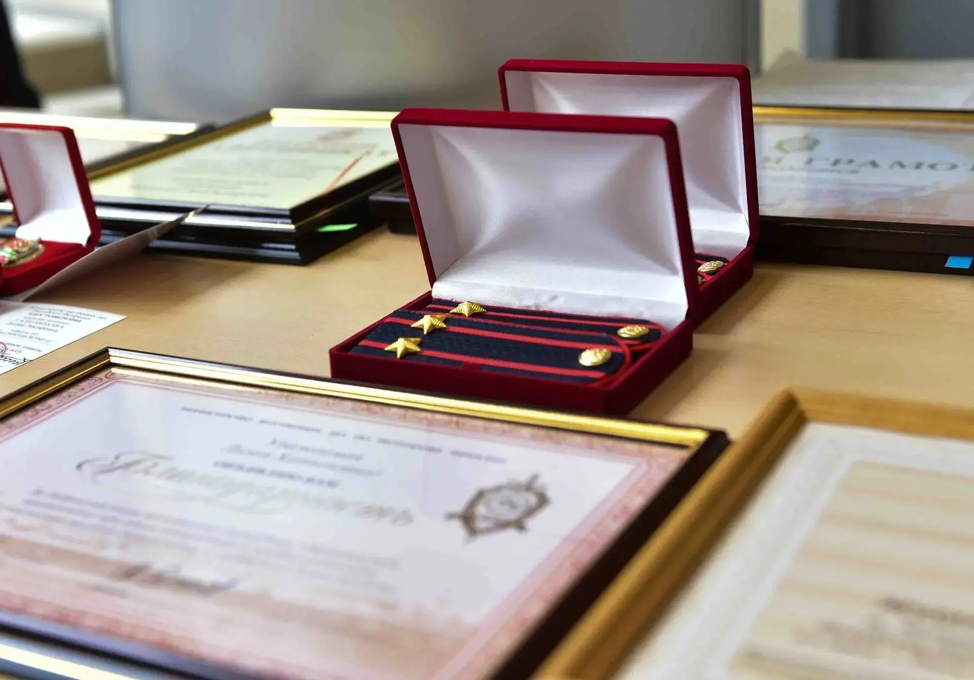 🎊В МВД Татарстана прошли мероприятия, посвященные празднованию Дня образования  кадров...