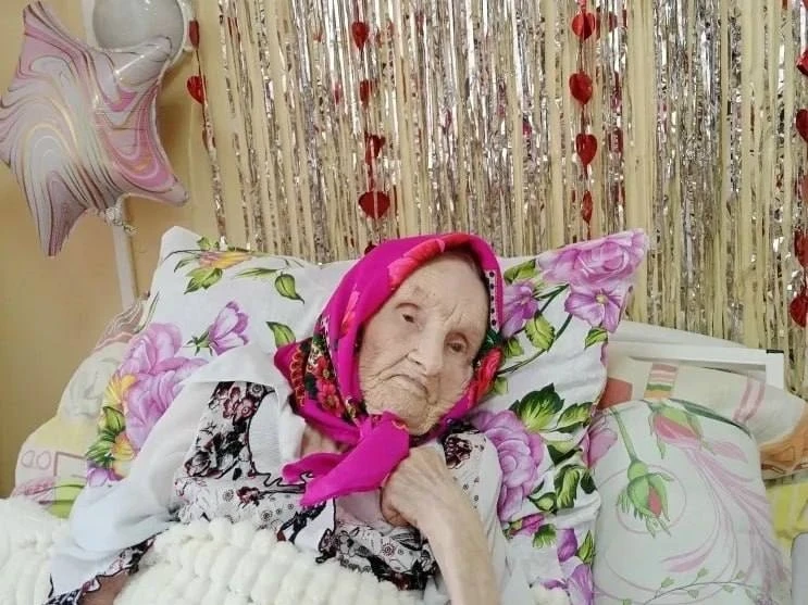 В Верхнекамском округе 14 октября отметила вековой юбилей труженица тыла Таисья Михайло...