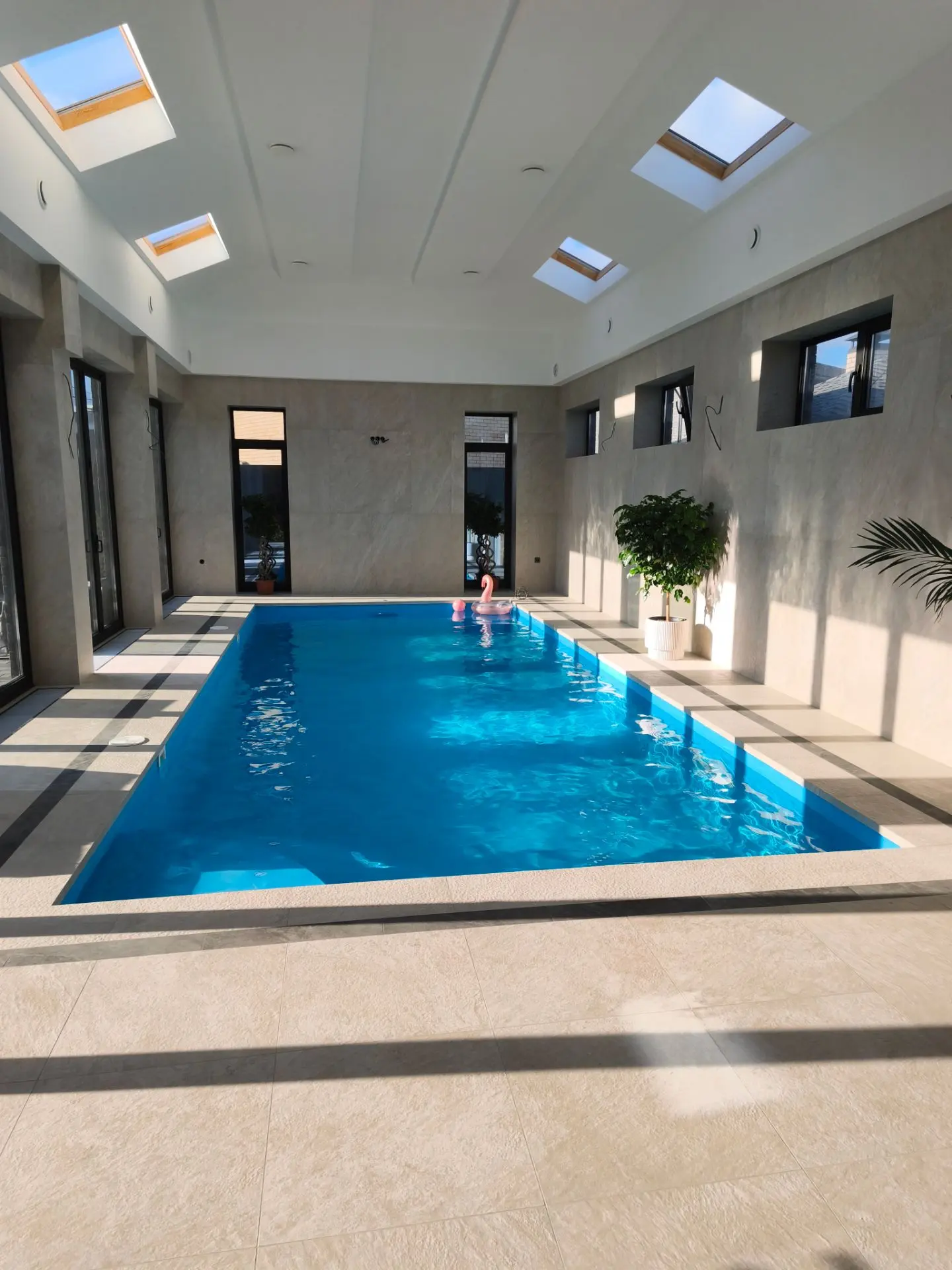 🏊‍♂️ Бассейн, который стал частью дома