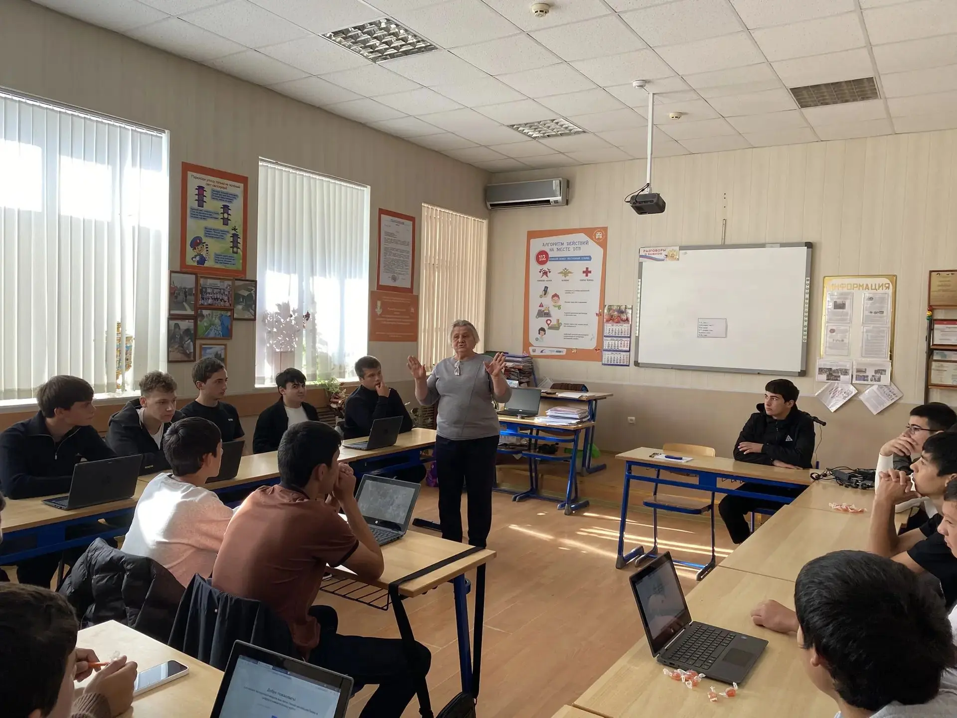 🧠СПТ продолжается: студенты 1 курса специальности «Защита в ЧС» проходят социально-пси...