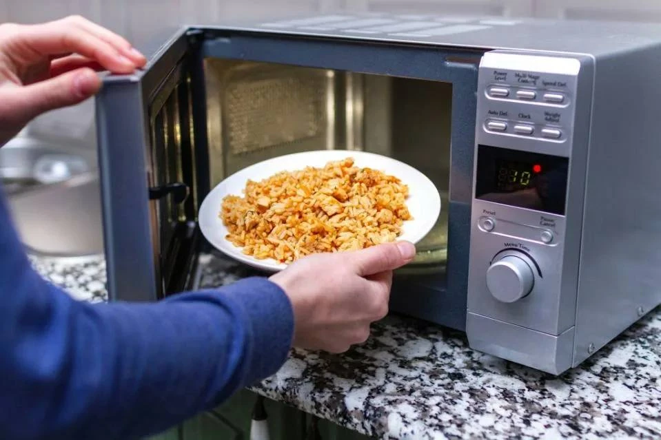 🔥 Зачем нужно обязательно греть еду? 🥘