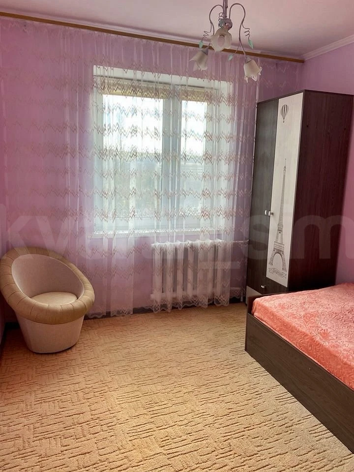 3 комнатная квартира улица Мате Залки. Район Автовокзала. В квapтирe имеeтcя мебель, кр...