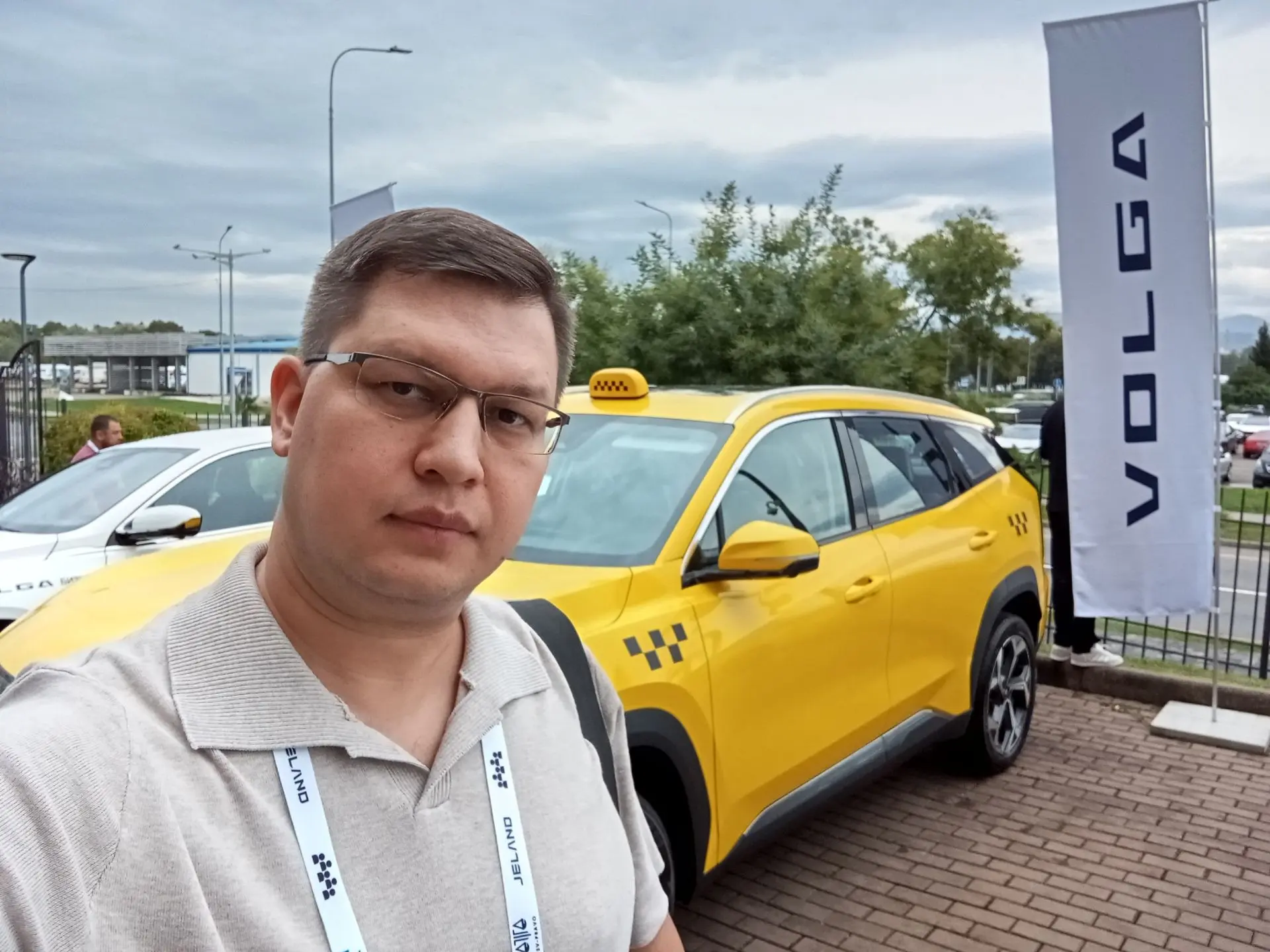 Как вам Volga K40 в качестве такси?😉
