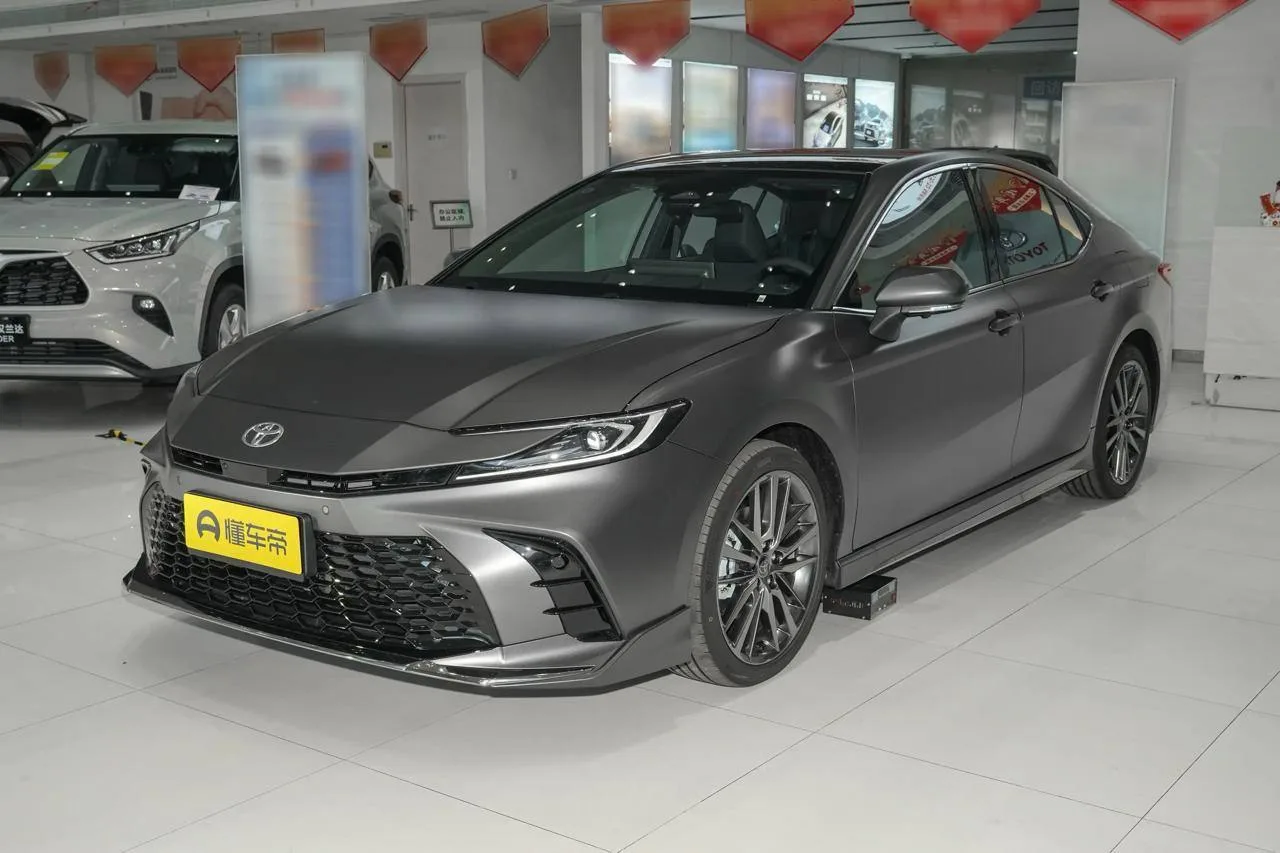 🏎Toyota Camry 85 2.0 Hybrid (231лс) ✅