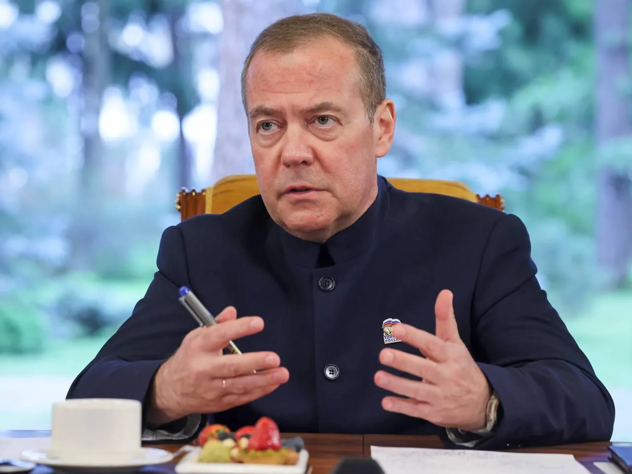 "Победу в СВО приближают только военные и баллистика, а не слова Трампа с критикой Зеле...