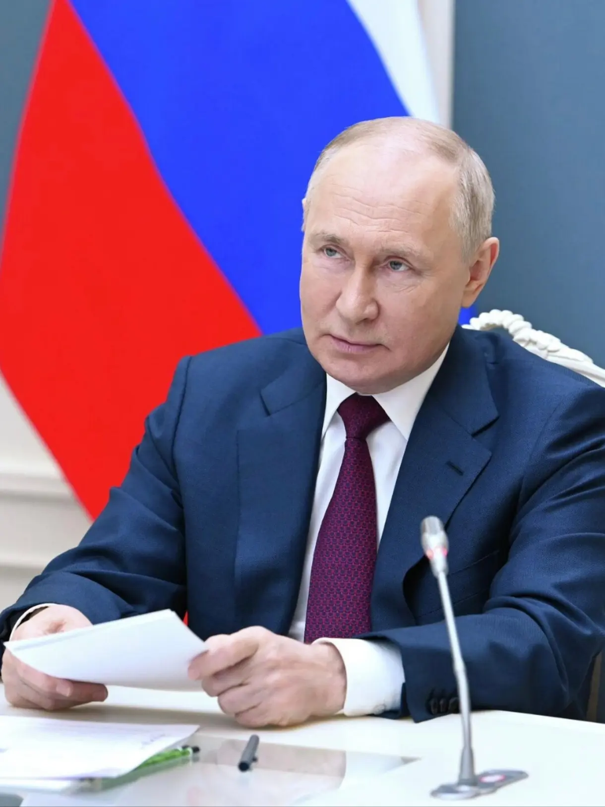 С днём рождения, уважаемый Владимир Владимирович! Крепкого здоровья, сил, дальнейших ус...
