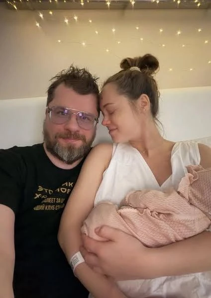 Екатерина Ковальчук не забывает про материнский контент