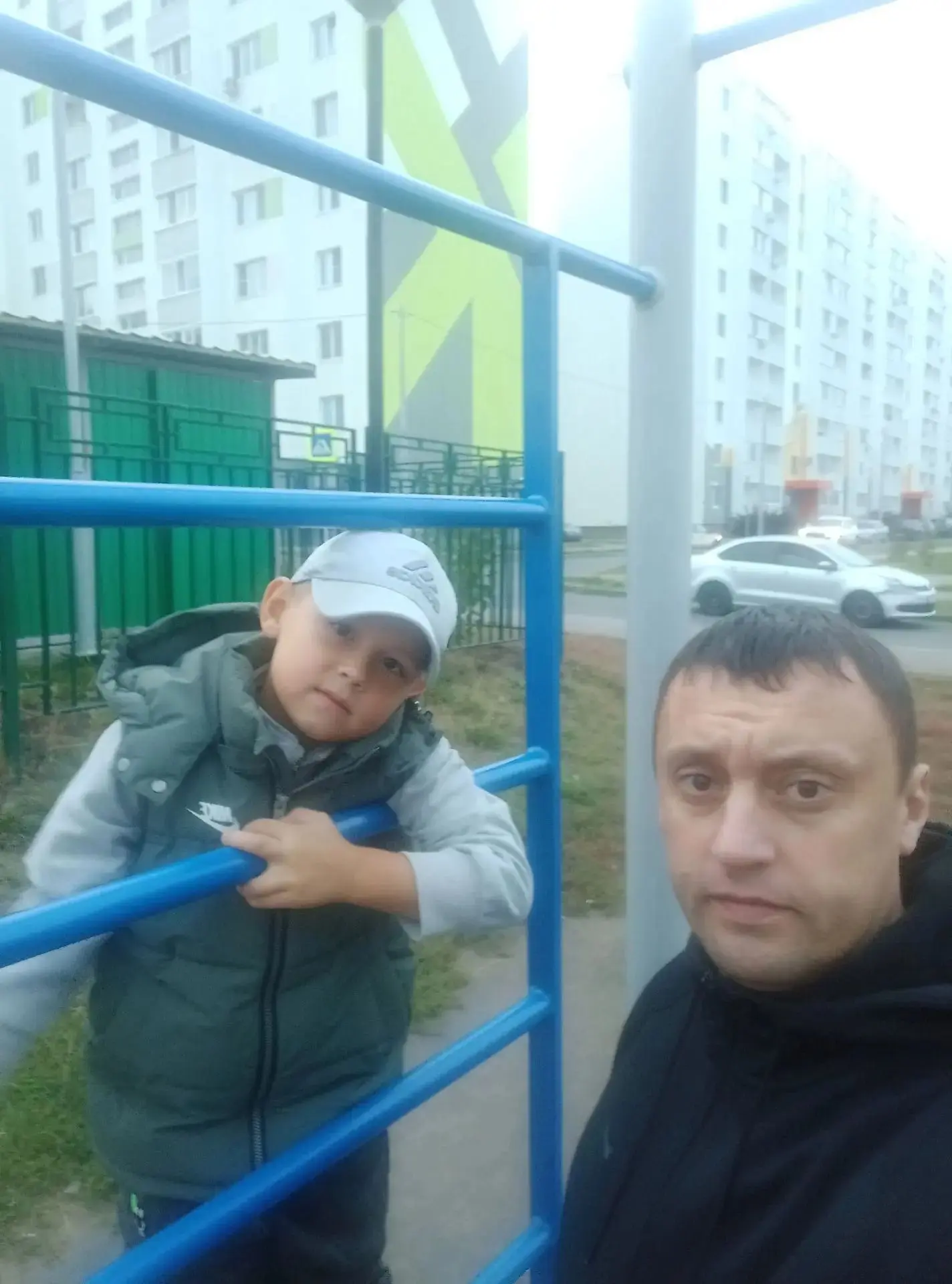 Я-Алексенко Степан. Мой папа-Александр Викторович, он  ветврач, проводит очень много вр...