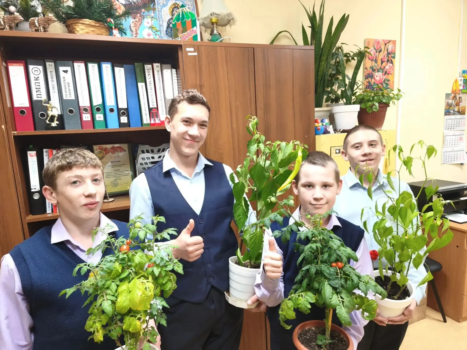 🌱 «Зелёный остров»: первые плоды труда и заботы!