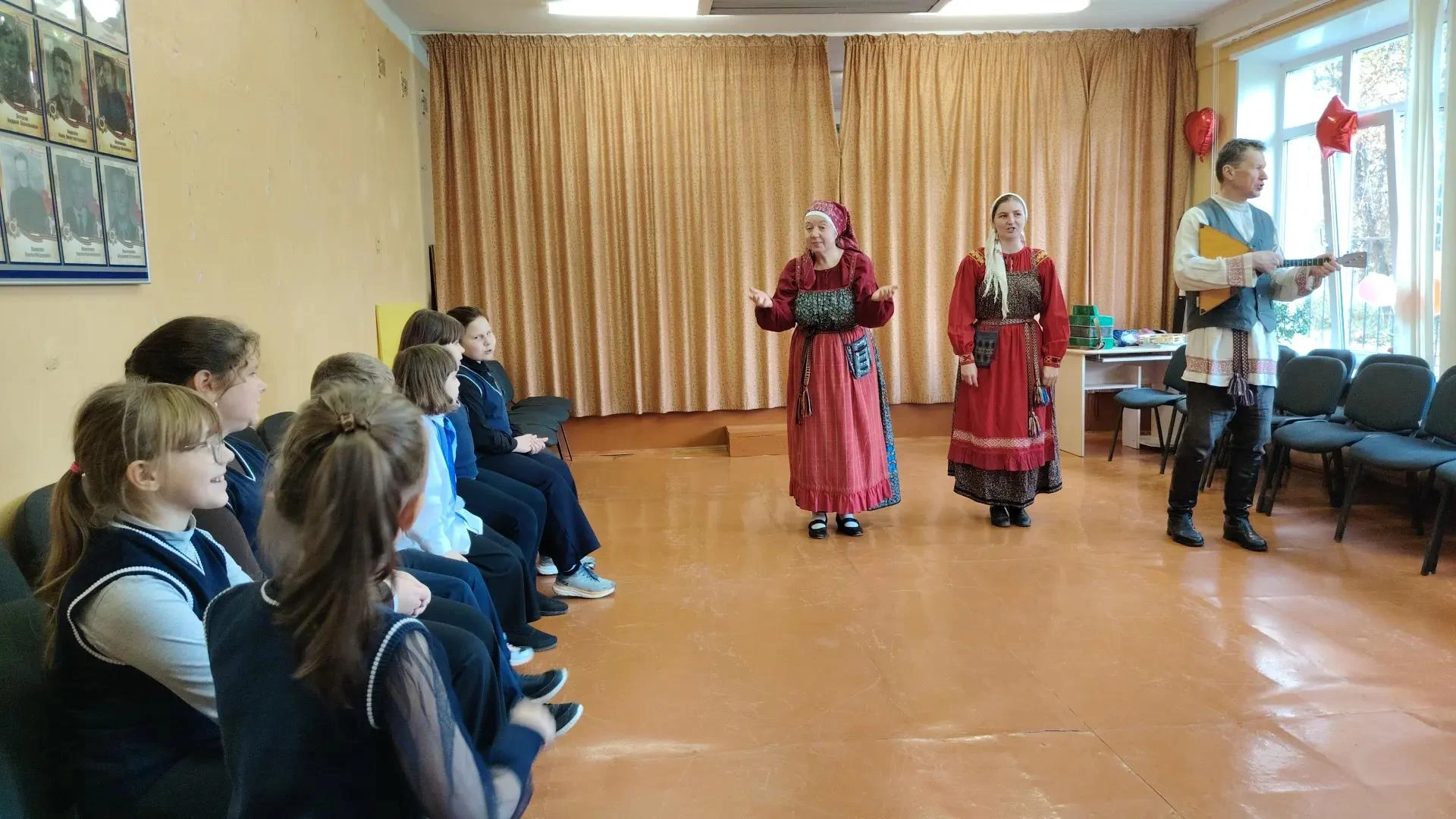 📅В МБОУ «Болтутинская СШ» прошла уютная Покровская вечерка!